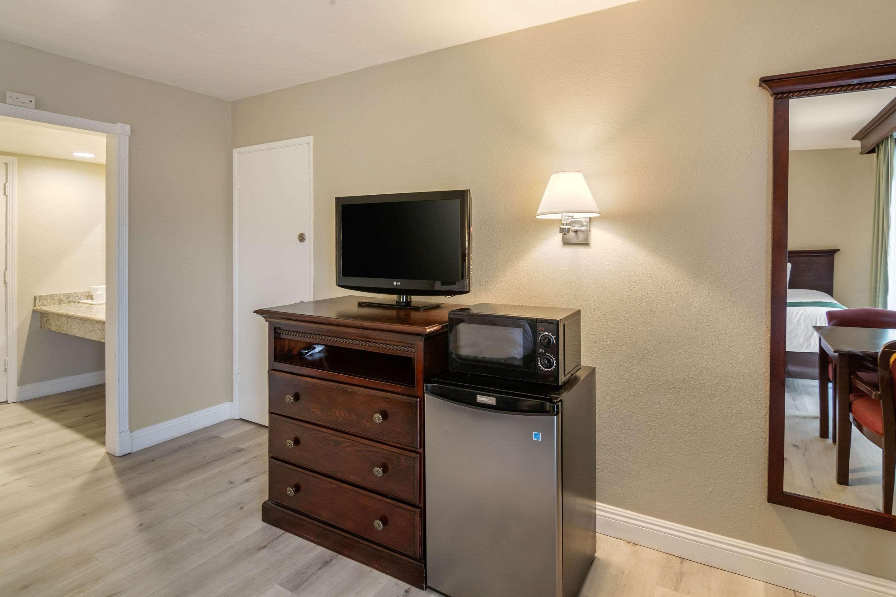 Quality Inn & Suites El Cajon San Diego East Экстерьер фото